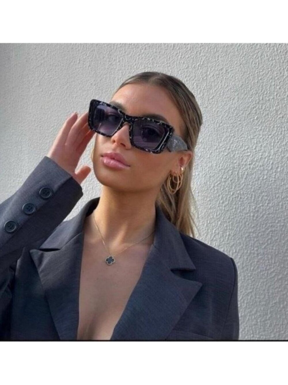 Authentic- New - PRADA Oversized Woman Sunglasses 0PR 08YS Havana Black/White - Picture 4 of 12